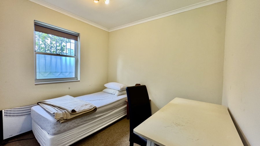 To Let 2 Bedroom Property for Rent in Gardens Western Cape